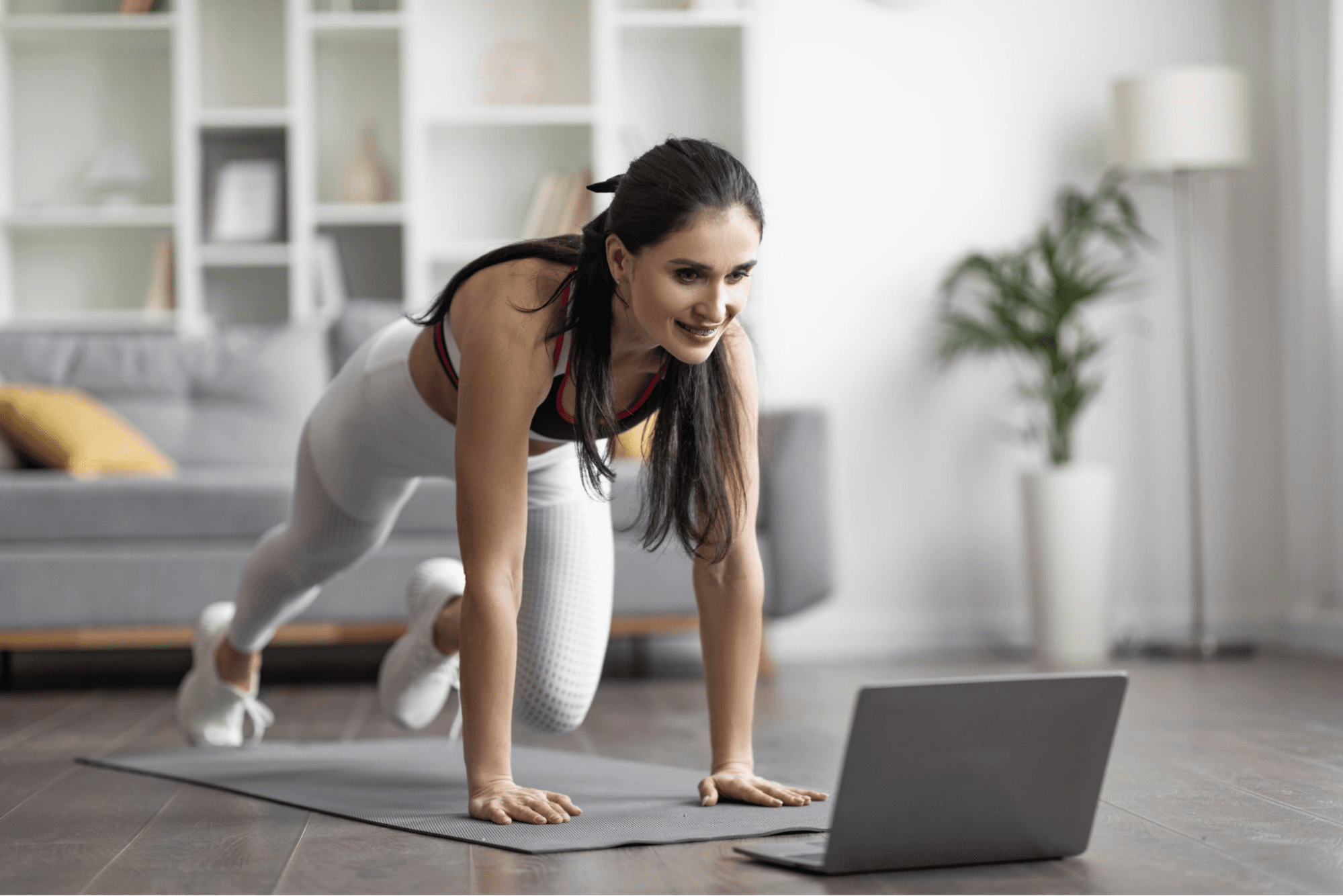 Virtual Personal Trainers for Women: What It Costs, What You Get, and How to Choose