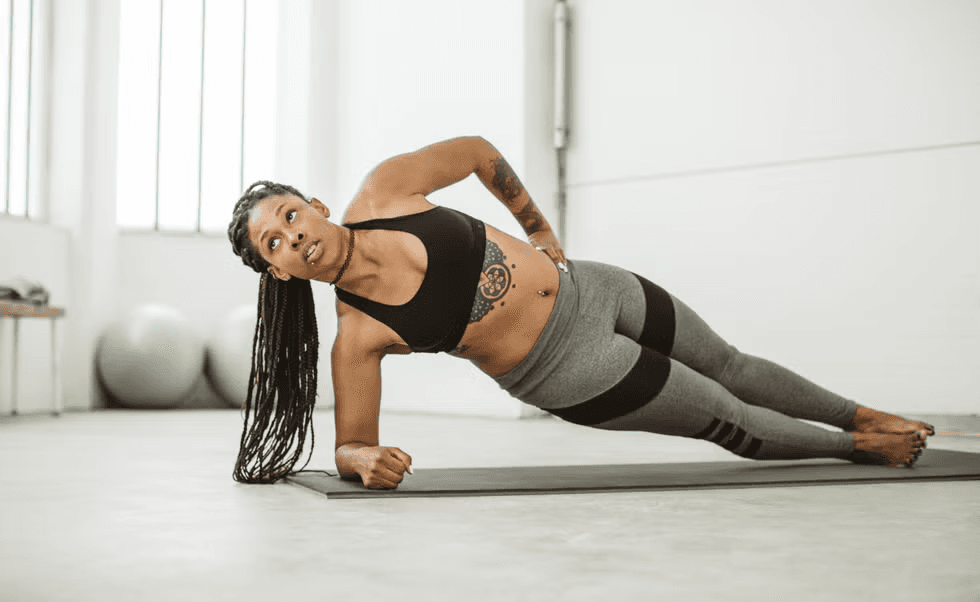 30-Minute Virtual Workouts for Busy Women: Strength Without a Gym (Beginner → Advanced)